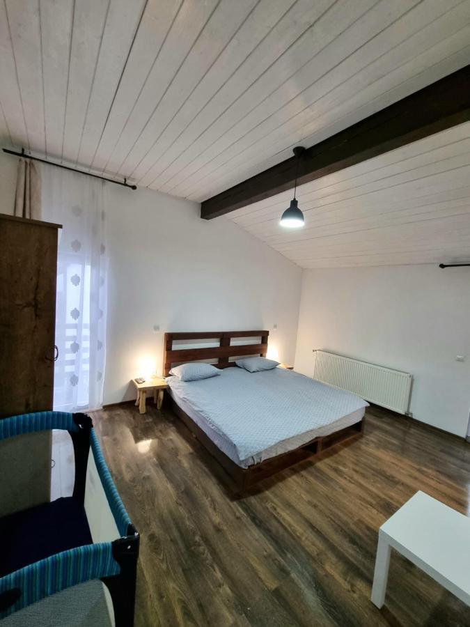 Cabana Casaru Colibita Luaran gambar